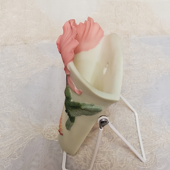 Hummingbird Wall Pocket - Picture 8 of 15